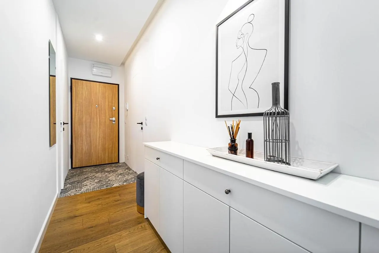 Grochowska Free Parking Apartment Varsavia